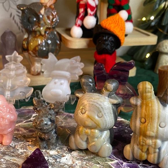 Other - Unlisted Cute Christmas Stone  Figurines